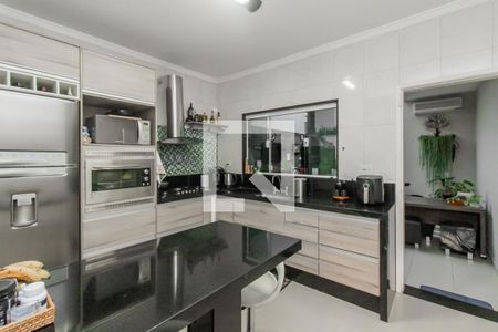 Casa para alugar com 240m², 3 quartos e 2 vagasCozinha