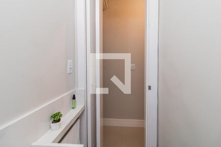 Lavabo de casa para alugar com 3 quartos, 240m² em Vila Talarico, São Paulo