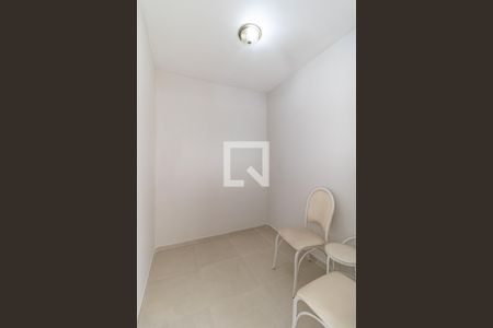 Apartamento à venda com 78m², 2 quartos e 2 vagas Apartamento à venda com 78m², 2 quartos e 2 vagasQuarto de Serviço
