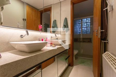 Apartamento à venda com 100m², 3 quartos e sem vagaBanheiro 2