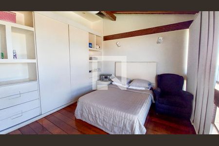 Casa à venda com 700m², 4 quartos e 4 vagasQuarto 2