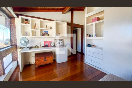 Casa à venda com 700m², 4 quartos e 4 vagasQuarto 2