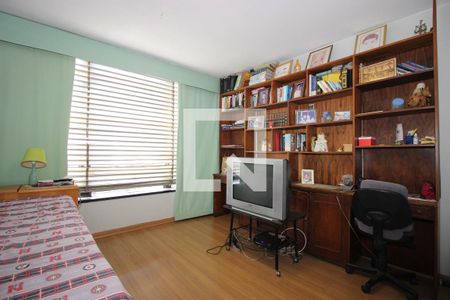 Quarto 1 de apartamento para alugar com 3 quartos, 180m² em Sqs 308, Brasília