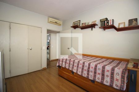 Quarto 1 de apartamento para alugar com 3 quartos, 180m² em Sqs 308, Brasília