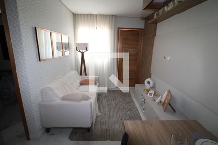 Sala / Cozinha de apartamento à venda com 2 quartos, 41m² em Parque Edu Chaves, São Paulo