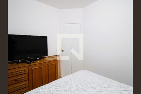 Apartamento à venda com 65m², 3 quartos e 1 vagaQuarto 2
