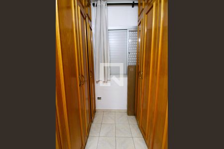 Apartamento à venda com 65m², 3 quartos e 1 vagaCloset