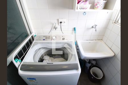 Apartamento à venda com 65m², 3 quartos e 1 vagaÁrea de Serviço