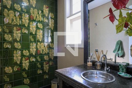 Casa à venda com 640m², 8 quartos e 5 vagasLavabo