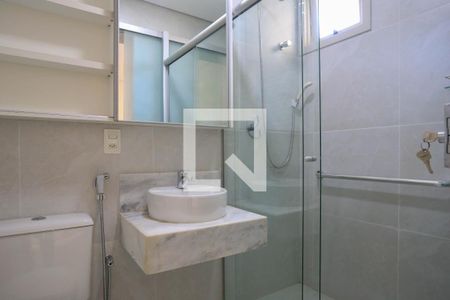 Casa à venda com 640m², 8 quartos e 5 vagasBanheiro da Suíte 4