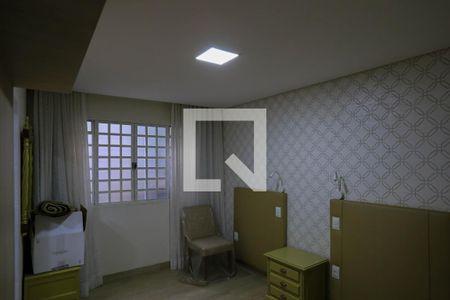 Casa à venda com 640m², 8 quartos e 5 vagasSuíte 2