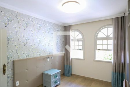 Casa à venda com 640m², 8 quartos e 5 vagasSuíte 3