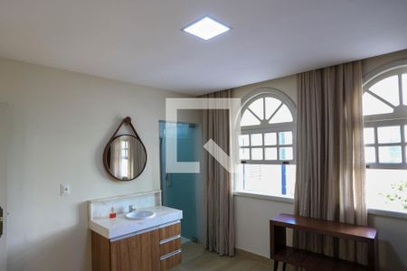 Casa à venda com 640m², 8 quartos e 5 vagasQuarto 5