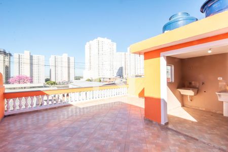 Casa para alugar com 55m², 1 quarto e 1 vagaÁrea de Serviço e Terraço