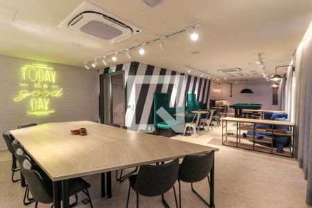 Studio para alugar com 25m², 1 quarto e sem vagaÁrea comum - Salão de festas