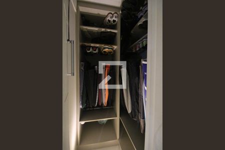 Apartamento à venda com 184m², 3 quartos e 3 vagasCloset da Banheiro da Suite 3