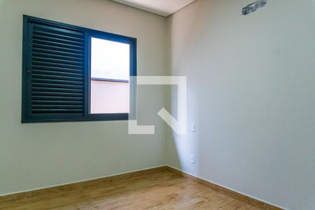 Casa de condomínio à venda com 232m², 3 quartos e 4 vagas Casa de condomínio à venda com 232m², 3 quartos e 4 vagasSuíte 2