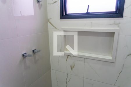 Casa de condomínio à venda com 232m², 3 quartos e 4 vagas Casa de condomínio à venda com 232m², 3 quartos e 4 vagasBanheiro da Suíte 2