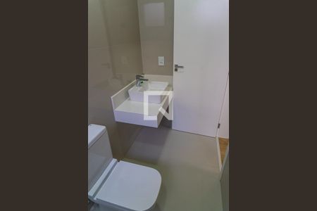 Casa de condomínio à venda com 232m², 3 quartos e 4 vagas Casa de condomínio à venda com 232m², 3 quartos e 4 vagasBanheiro do Quarto 1