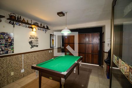 Casa à venda com 230m², 3 quartos e 3 vagas Casa à venda com 230m², 3 quartos e 3 vagasGaragem