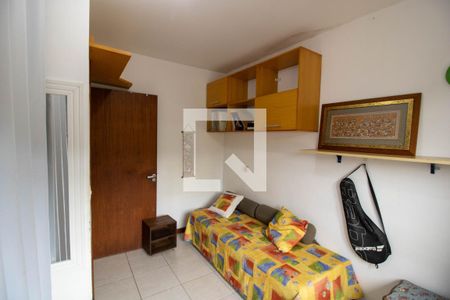 Casa à venda com 230m², 3 quartos e 3 vagas Casa à venda com 230m², 3 quartos e 3 vagasQuarto 1