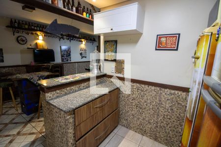 Casa à venda com 230m², 3 quartos e 3 vagas Casa à venda com 230m², 3 quartos e 3 vagasÁrea comum