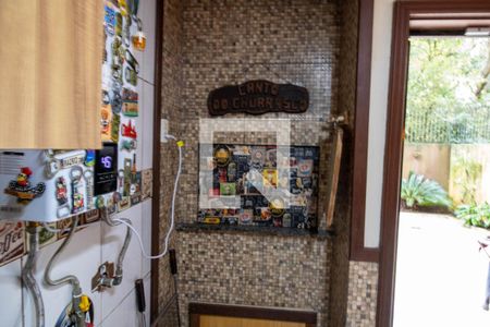 Casa à venda com 230m², 3 quartos e 3 vagas Casa à venda com 230m², 3 quartos e 3 vagasChurrasqueira