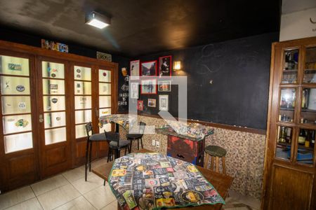 Casa à venda com 230m², 3 quartos e 3 vagas Casa à venda com 230m², 3 quartos e 3 vagasÁrea comum