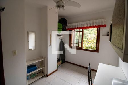Casa à venda com 230m², 3 quartos e 3 vagas Casa à venda com 230m², 3 quartos e 3 vagasQuarto 2