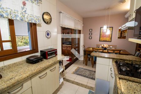 Casa à venda com 230m², 3 quartos e 3 vagas Casa à venda com 230m², 3 quartos e 3 vagasCozinha