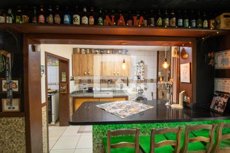 Casa à venda com 230m², 3 quartos e 3 vagas Casa à venda com 230m², 3 quartos e 3 vagasÁrea comum