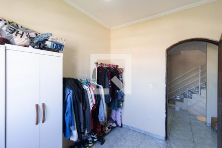 Quarto 1 de casa à venda com 5 quartos, 250m² em Santa Maria, Osasco