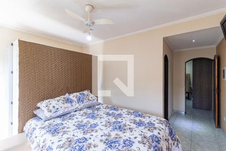 Casa à venda com 250m², 5 quartos e 6 vagasSuíte