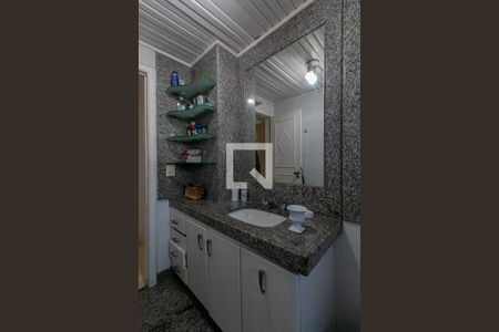 Apartamento à venda com 220m², 4 quartos e 2 vagasBanheiro