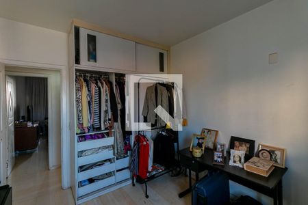 Apartamento à venda com 220m², 4 quartos e 2 vagasQuarto