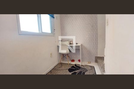 Sala de apartamento para alugar com 2 quartos, 80m² em Vila Linda, Santo André