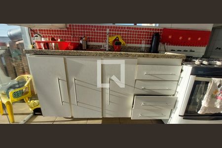 Apartamento para alugar com 80m², 2 quartos e 1 vaga Apartamento para alugar com 80m², 2 quartos e 1 vagaCozinha