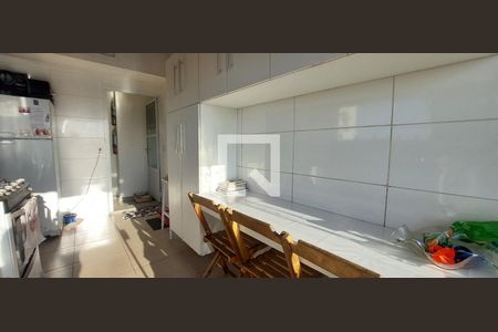 Apartamento para alugar com 80m², 2 quartos e 1 vaga Apartamento para alugar com 80m², 2 quartos e 1 vagaCozinha