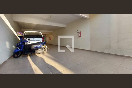 Apartamento para alugar com 80m², 2 quartos e 1 vaga Apartamento para alugar com 80m², 2 quartos e 1 vagaGaragem