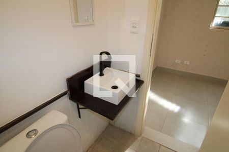 Banheiro de apartamento para alugar com 1 quarto, 16m² em Santana, São Paulo