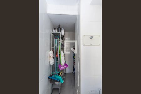 Apartamento à venda com 115m², 3 quartos e 2 vagas Apartamento à venda com 115m², 3 quartos e 2 vagasÁrea de Serviço