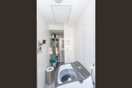 Apartamento à venda com 115m², 3 quartos e 2 vagas Apartamento à venda com 115m², 3 quartos e 2 vagasÁrea de Serviço