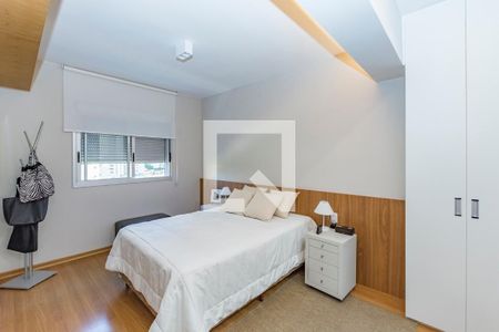Apartamento à venda com 115m², 3 quartos e 2 vagas Apartamento à venda com 115m², 3 quartos e 2 vagasSuíte
