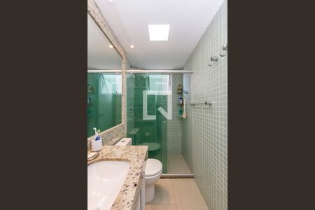 Apartamento à venda com 115m², 3 quartos e 2 vagas Apartamento à venda com 115m², 3 quartos e 2 vagasBanheiro Social