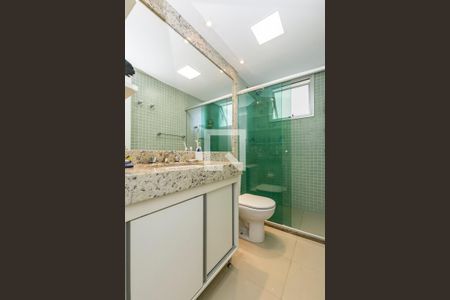 Apartamento à venda com 115m², 3 quartos e 2 vagas Apartamento à venda com 115m², 3 quartos e 2 vagasBanheiro Social