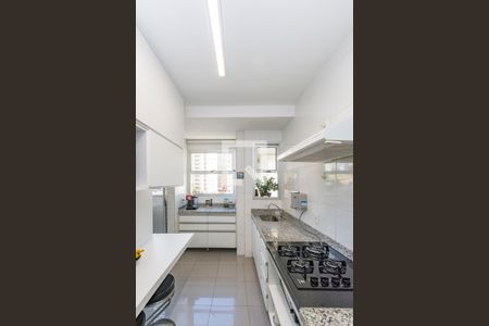 Apartamento à venda com 115m², 3 quartos e 2 vagas Apartamento à venda com 115m², 3 quartos e 2 vagasCozinha