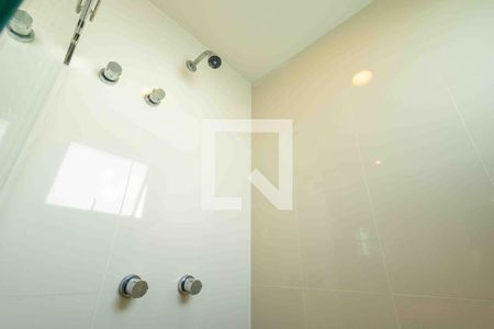 Apartamento à venda com 203m², 3 quartos e 3 vagasBanheiro da Suíte 2