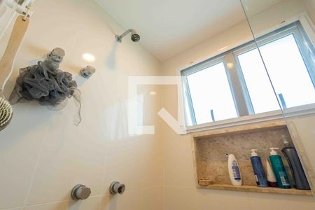 Apartamento à venda com 203m², 3 quartos e 3 vagasBanheiro da Suíte 3