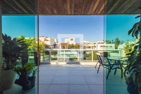 Apartamento à venda com 203m², 3 quartos e 3 vagasVaranda