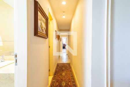 Apartamento à venda com 203m², 3 quartos e 3 vagasCorredor